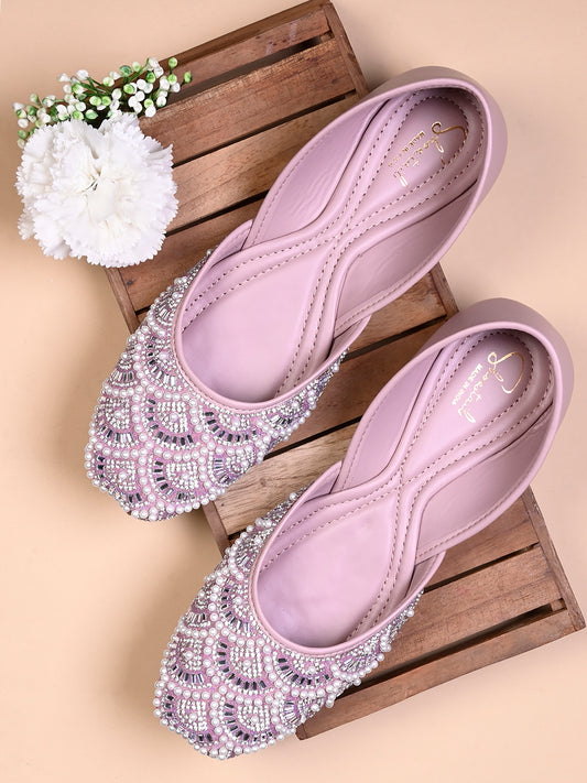 bridal style pearl & bead work jutti for women & girls (65% off)