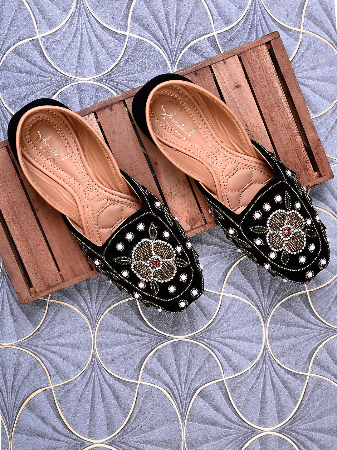 Mojaris for women Black