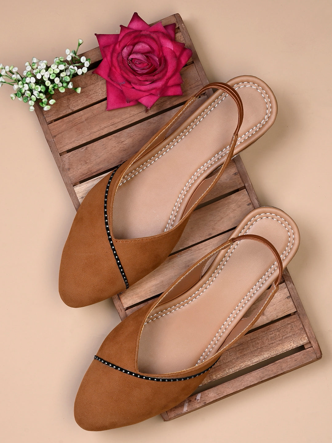 stylish pointed toe comfortable bellies for women & girls